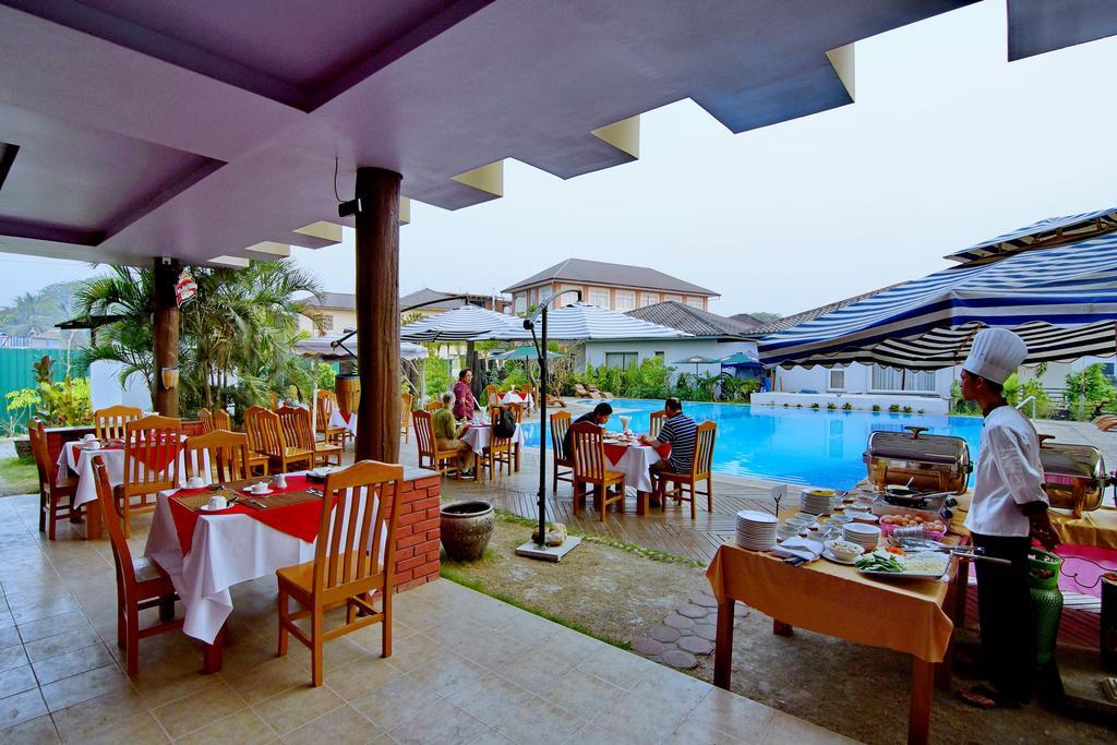 Triumph Hotel Mandalay Ngoại thất bức ảnh