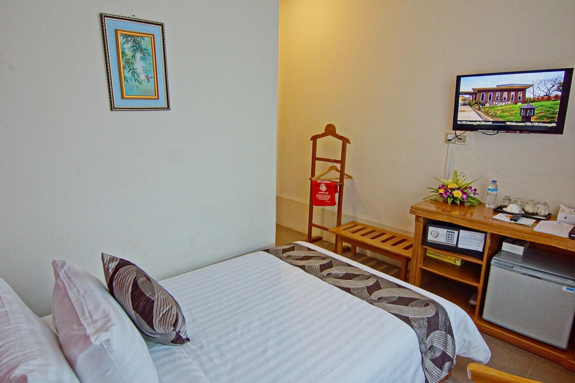 Triumph Hotel Mandalay Ngoại thất bức ảnh