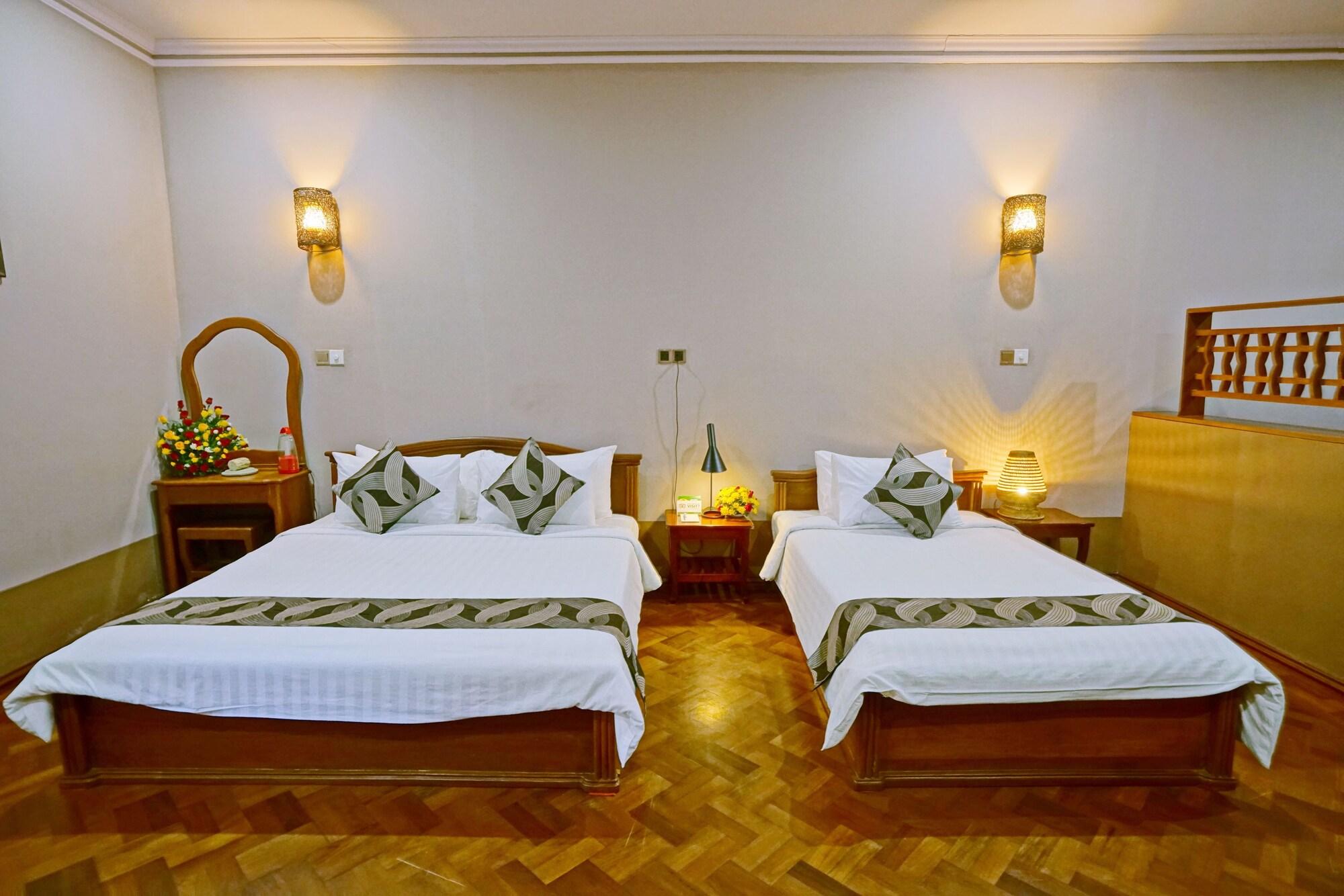 Triumph Hotel Mandalay Ngoại thất bức ảnh