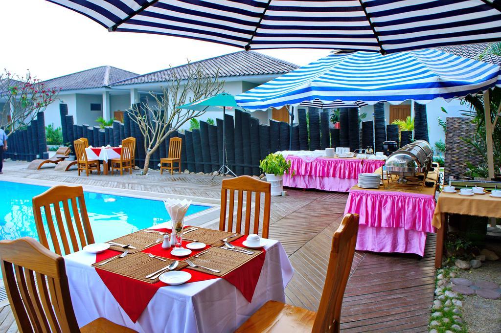 Triumph Hotel Mandalay Ngoại thất bức ảnh