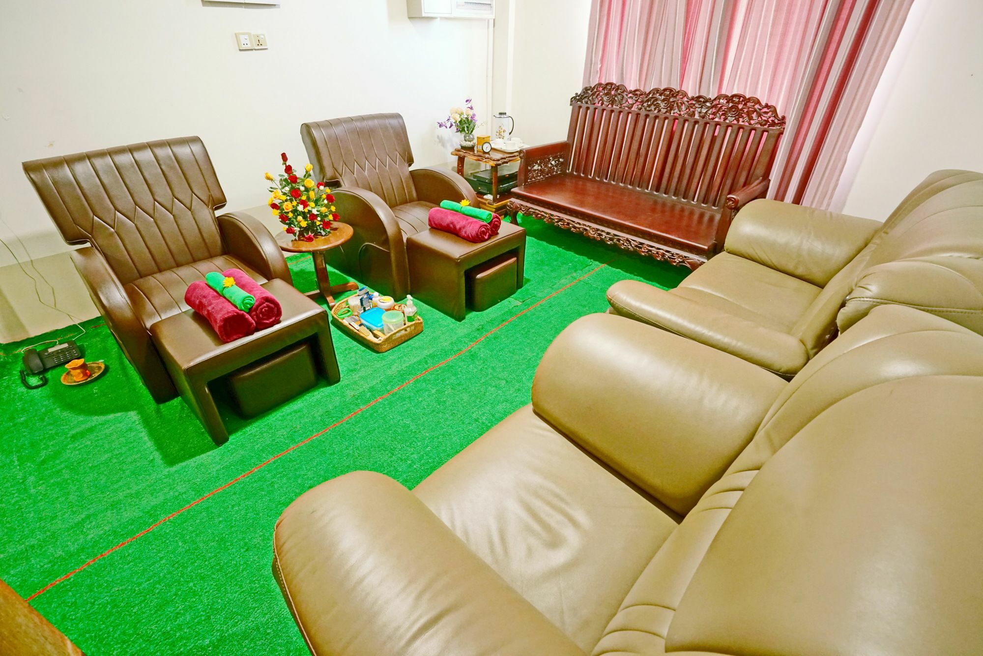 Triumph Hotel Mandalay Ngoại thất bức ảnh