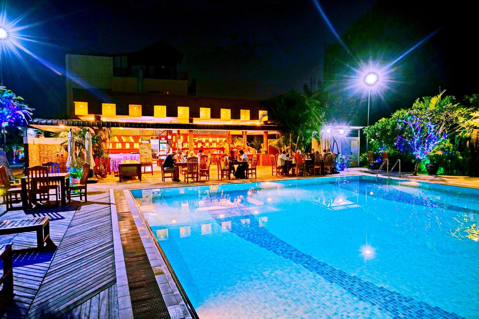 Triumph Hotel Mandalay Ngoại thất bức ảnh
